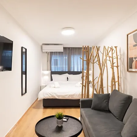 Central Nest Thessalonique Extérieur photo